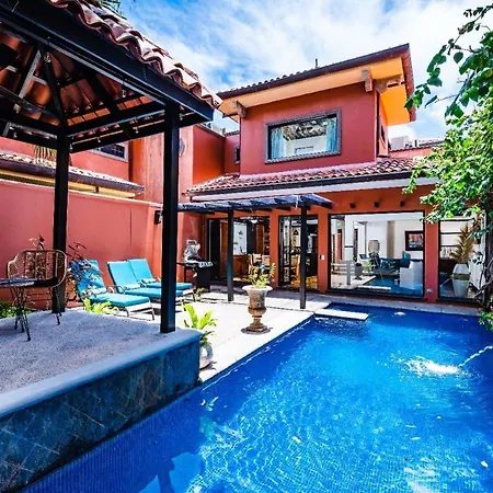 Villa Vida By The Sea